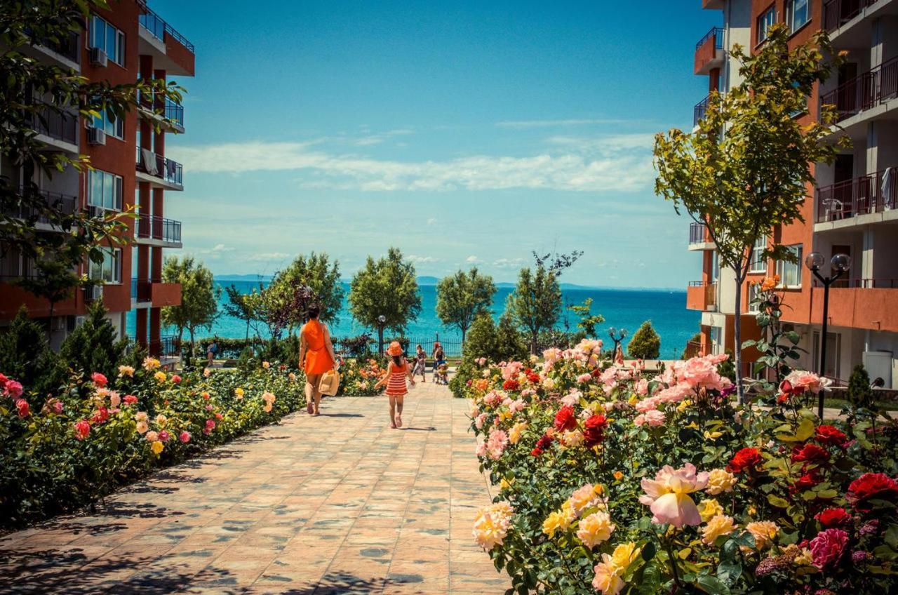 Panorama Marina Fort Beach - Premium Apartments Sea Viev Sveti Vlas Εξωτερικό φωτογραφία