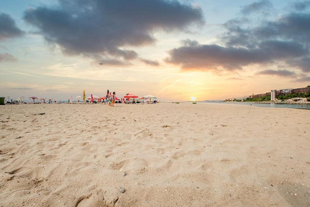 Panorama Marina Fort Beach - Premium Apartments Sea Viev Sveti Vlas Εξωτερικό φωτογραφία