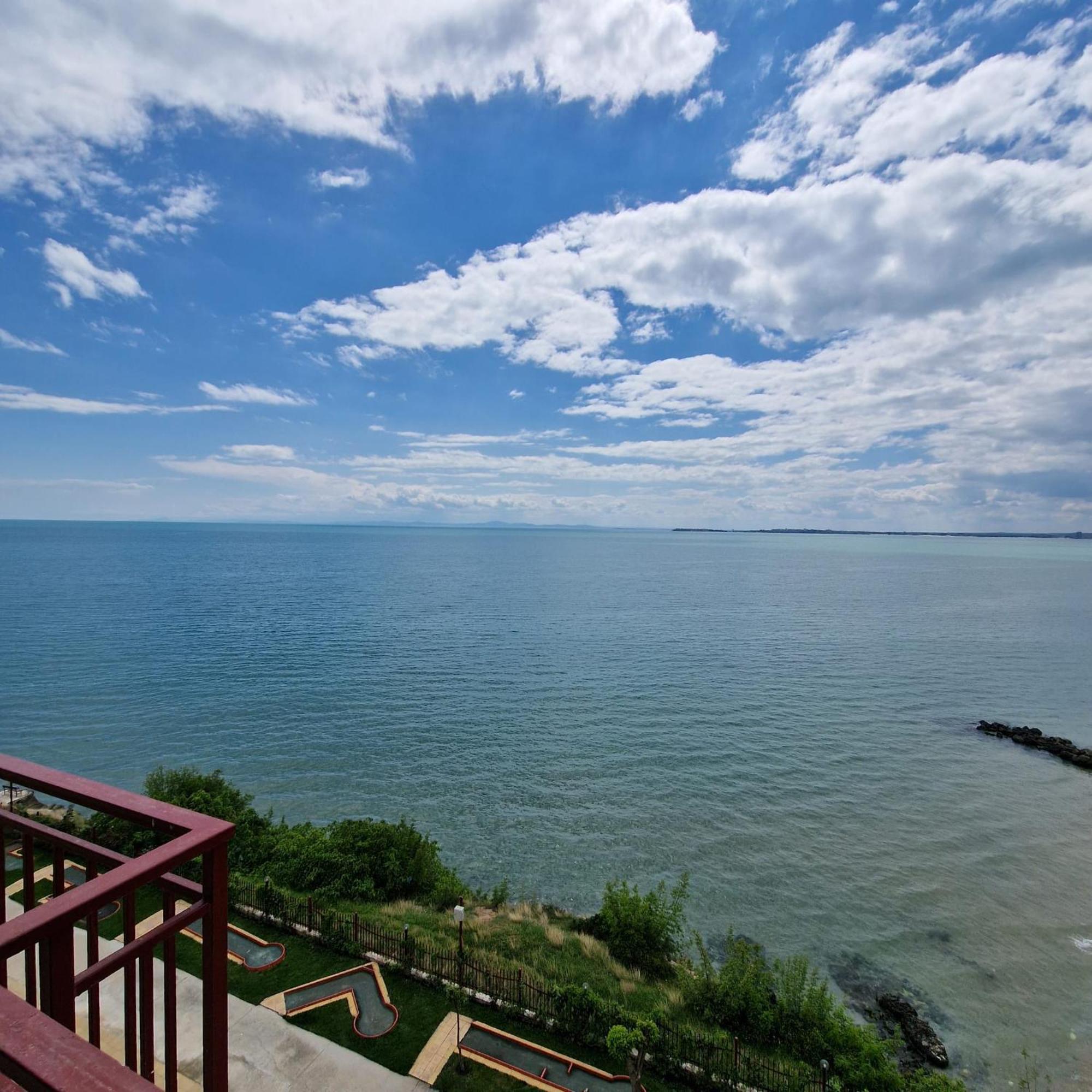 Panorama Marina Fort Beach - Premium Apartments Sea Viev Sveti Vlas Εξωτερικό φωτογραφία