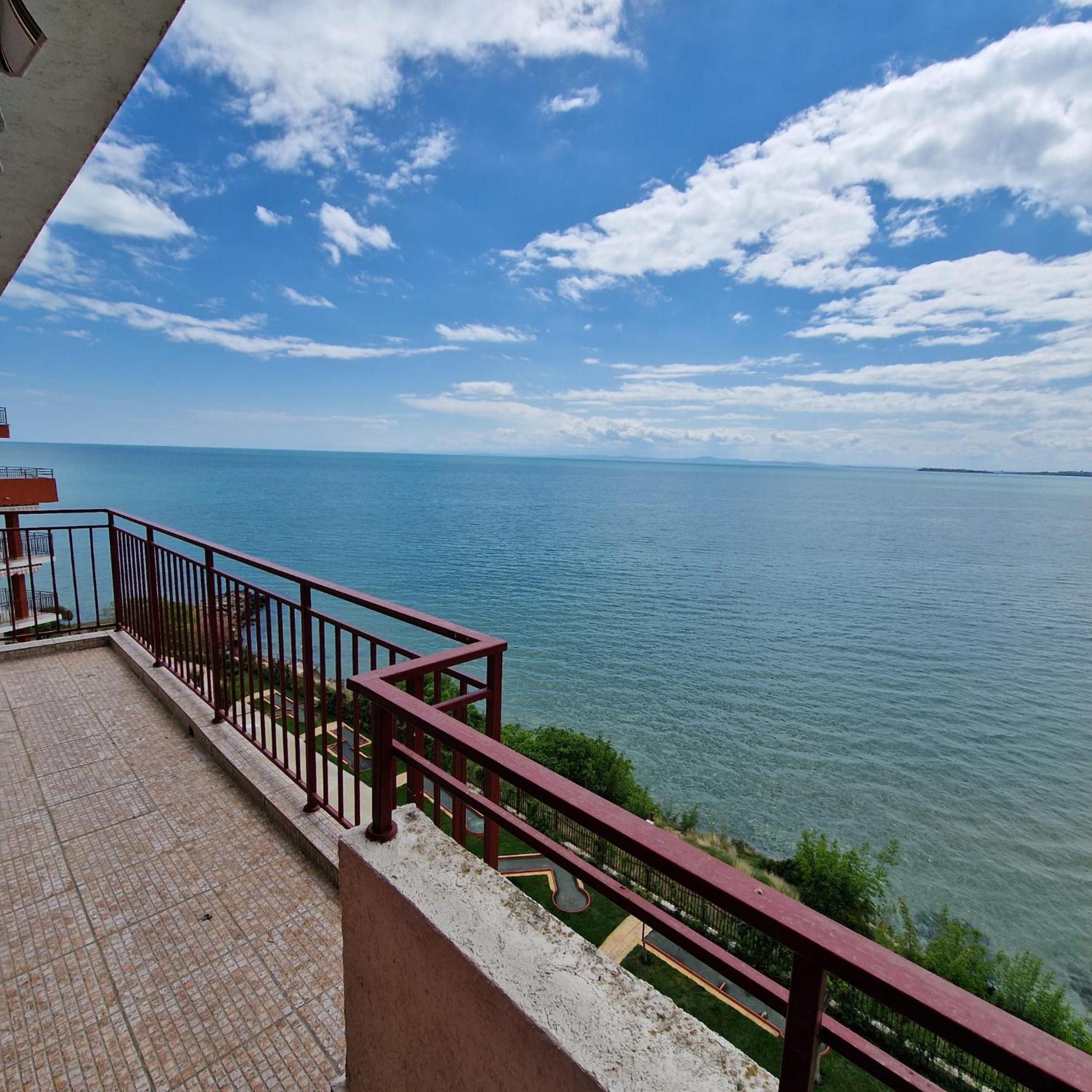 Panorama Marina Fort Beach - Premium Apartments Sea Viev Sveti Vlas Εξωτερικό φωτογραφία