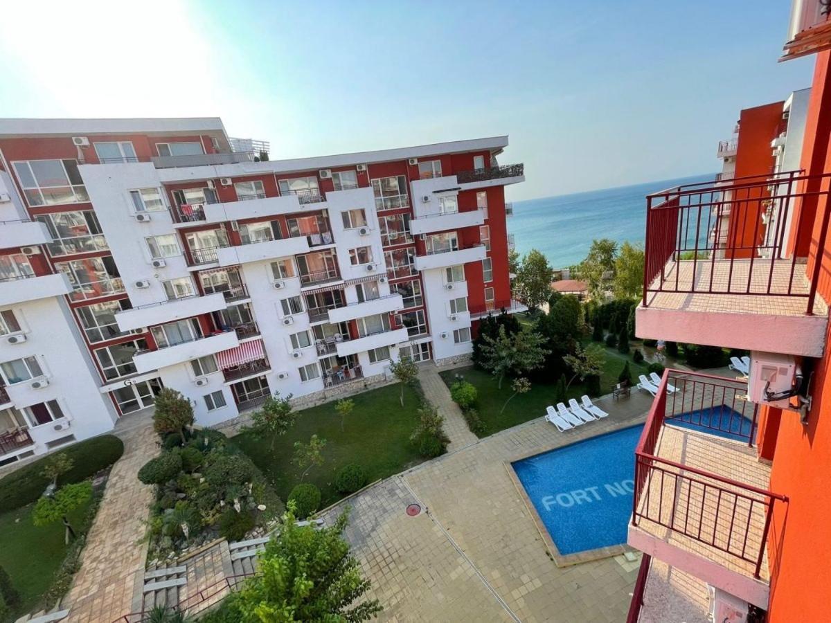 Panorama Marina Fort Beach - Premium Apartments Sea Viev Sveti Vlas Δωμάτιο φωτογραφία